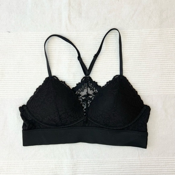 PINK Victoria’s Secret Lightly Lined Black Lace Bra - Picture 3 of 9